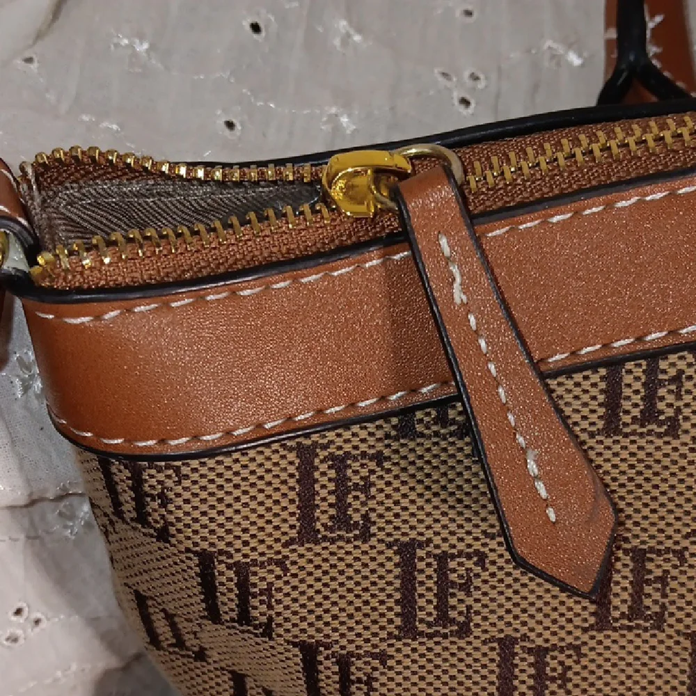Brown Patterned Tote Bag with Tan Trim